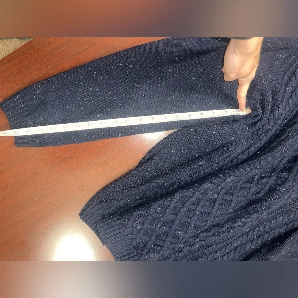 Roundtree & Yorke Navy Speckled Cable Knit Sweater